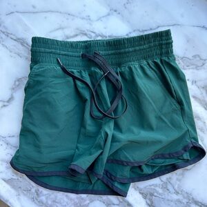 Abercrombie YPB motionTEK High Rise Lined
Workout Short